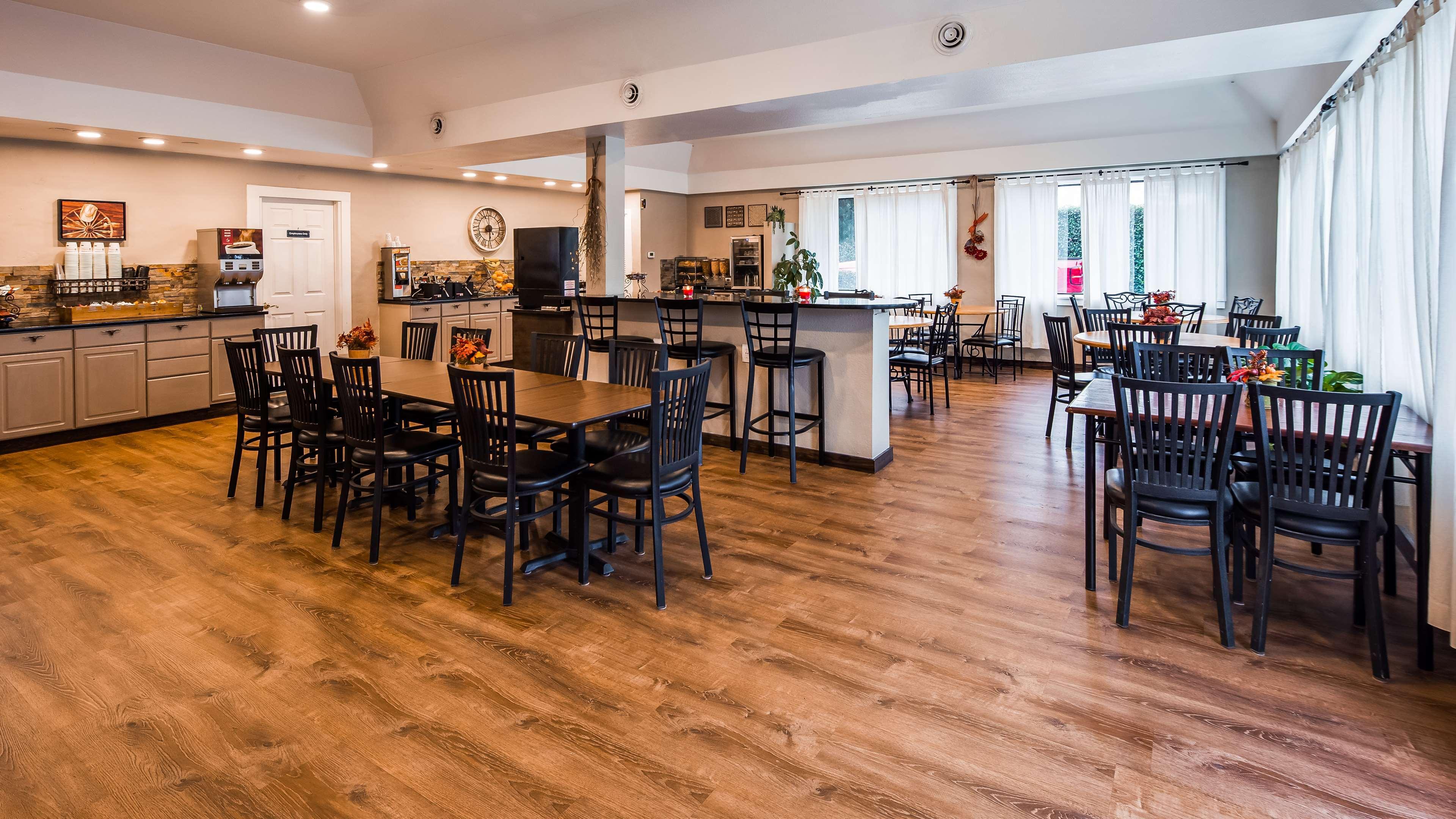 Best Western Johnson City Inn Εξωτερικό φωτογραφία