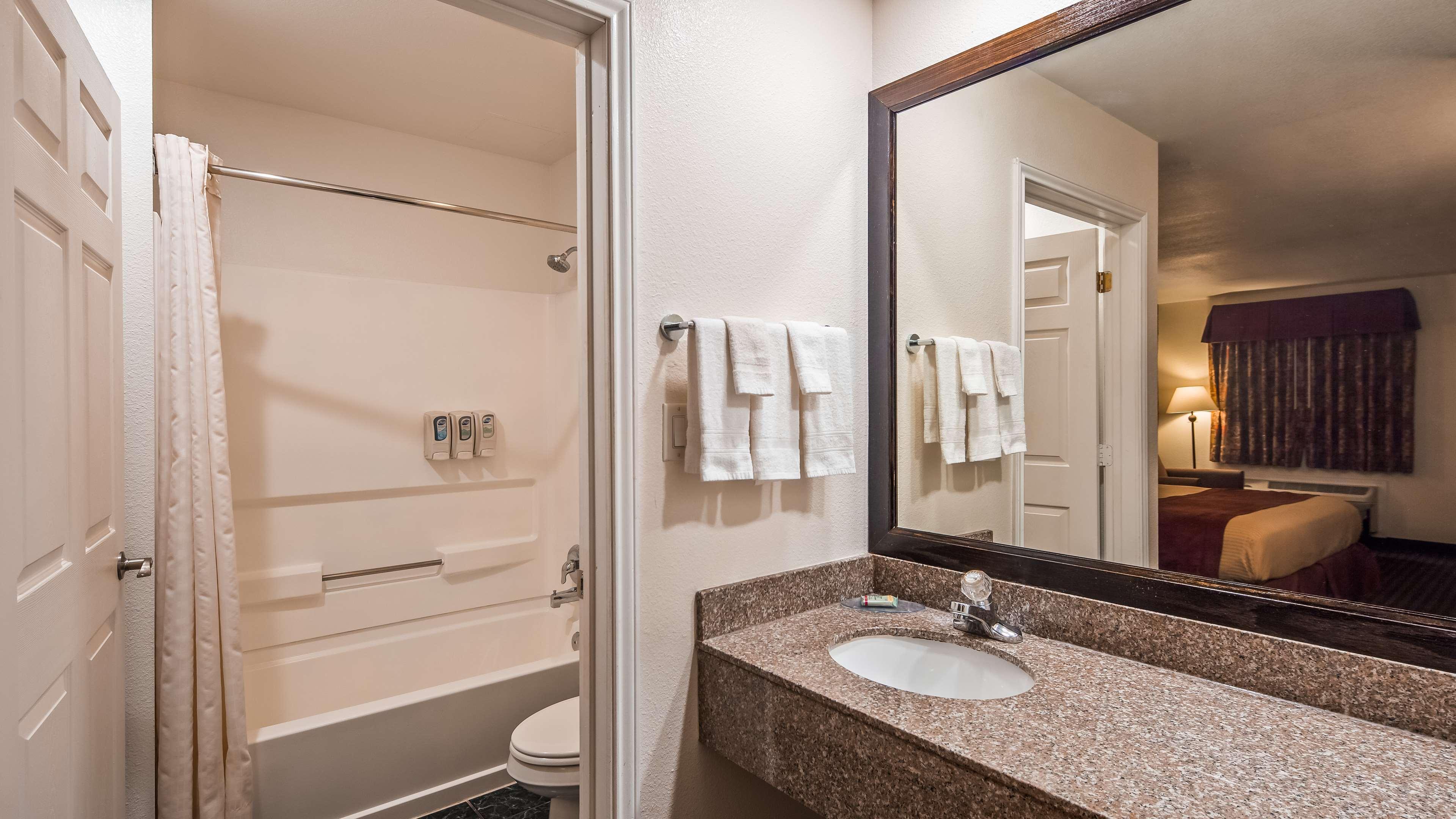 Best Western Johnson City Inn Εξωτερικό φωτογραφία