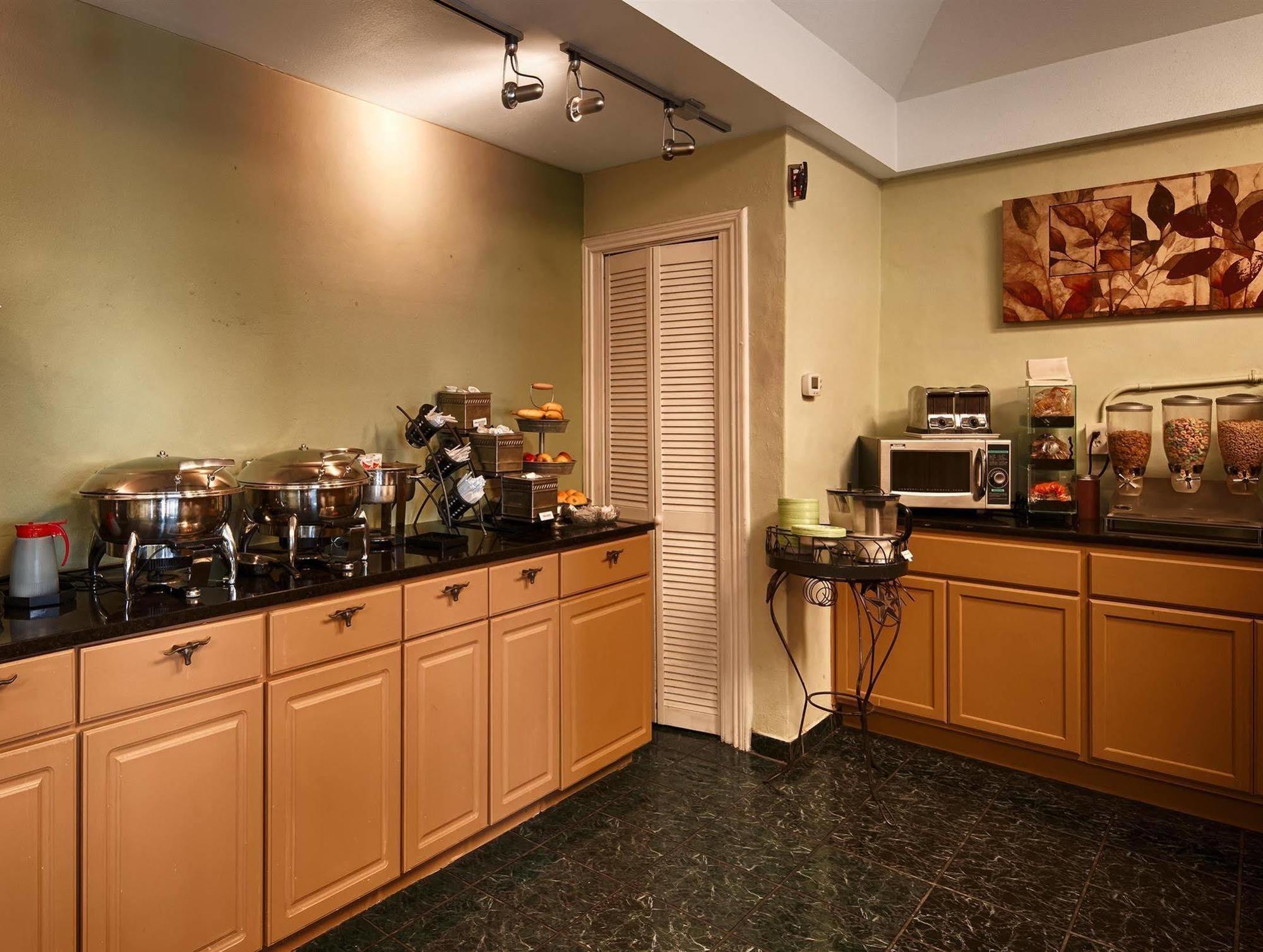 Best Western Johnson City Inn Εξωτερικό φωτογραφία