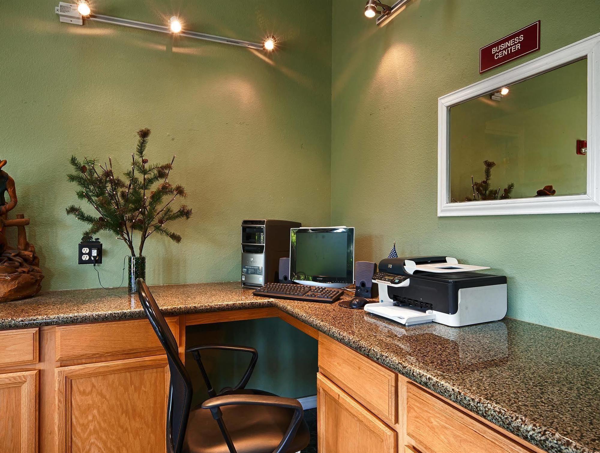 Best Western Johnson City Inn Εξωτερικό φωτογραφία